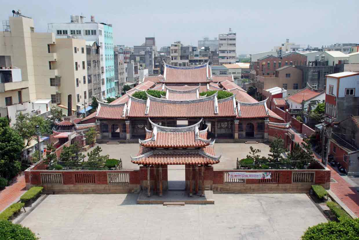 鹿港龍山寺